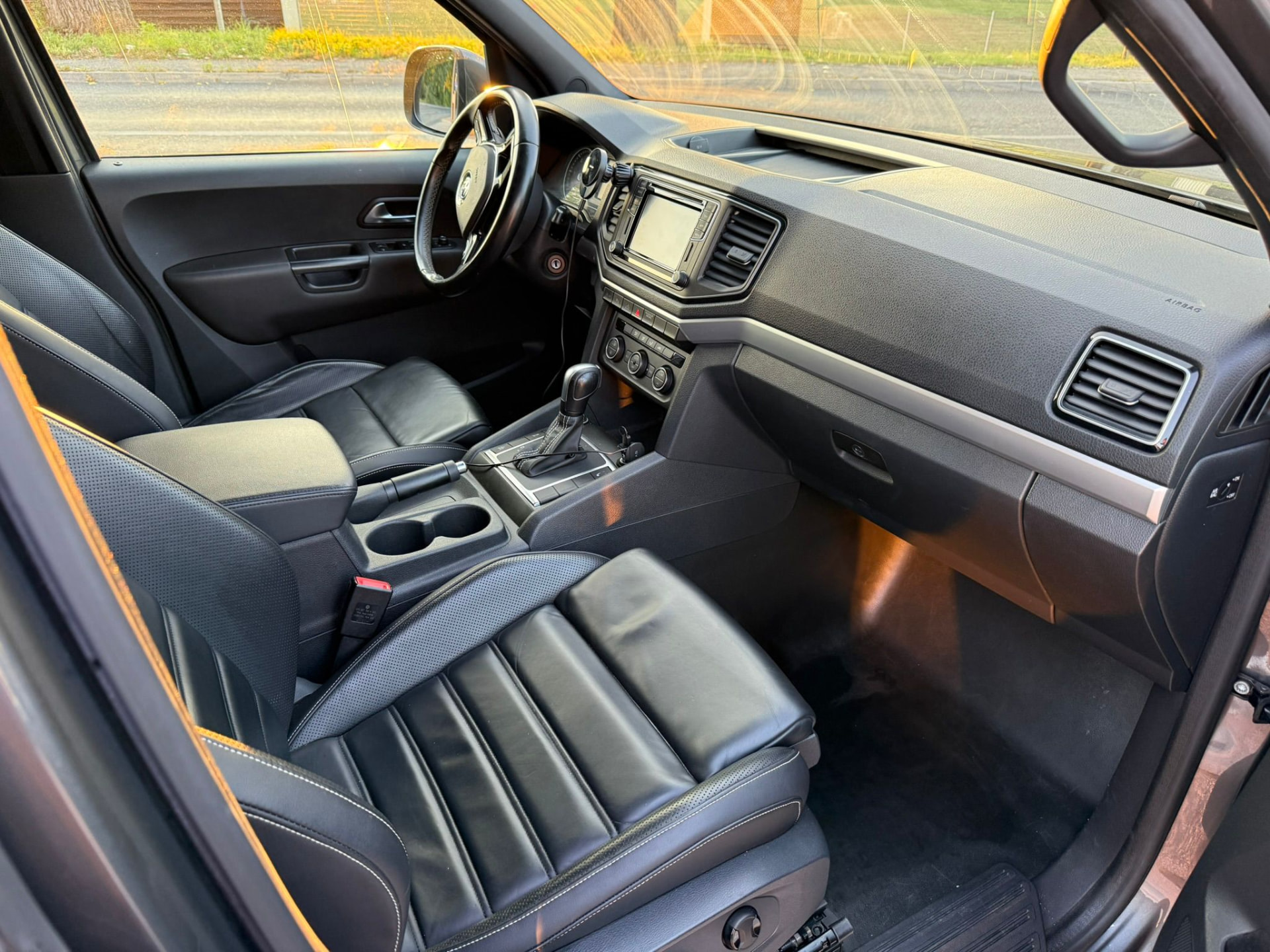 Volkswagen Amarok — gallery image 4