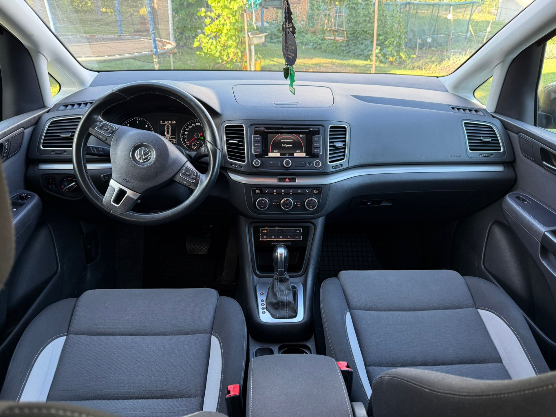 Volkswagen Sharan — gallery image 4